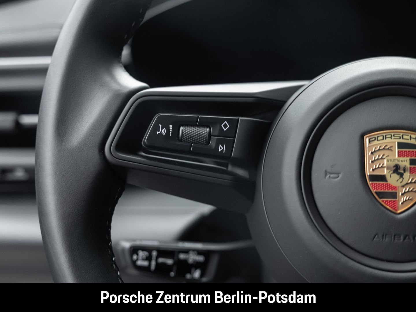 Porsche Macan 4S Luftfederung Surround-View BOSE 20-Zoll
