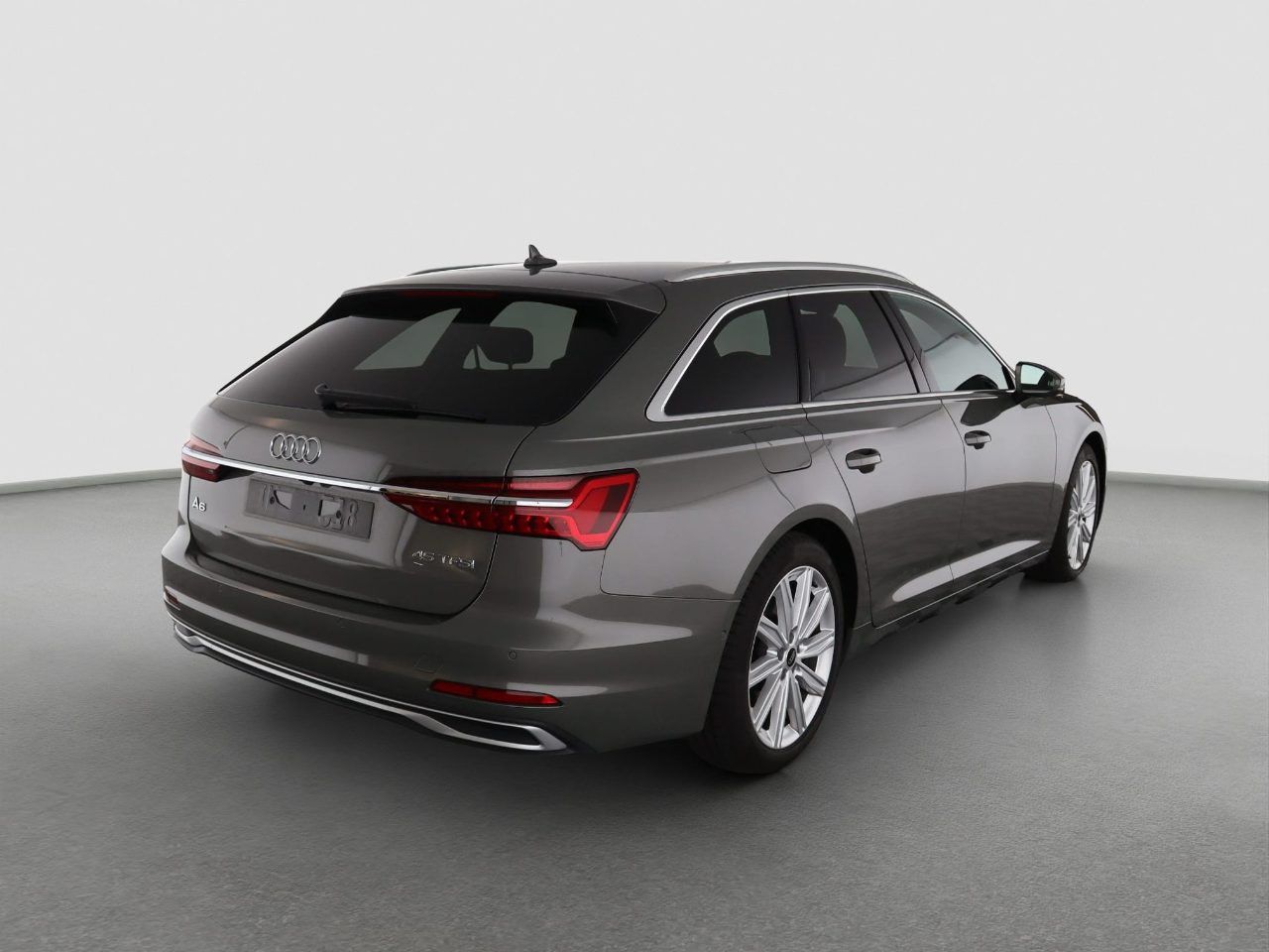Audi A6 Avant 45 TFSI S LINE - Samsaru's Car Outlet