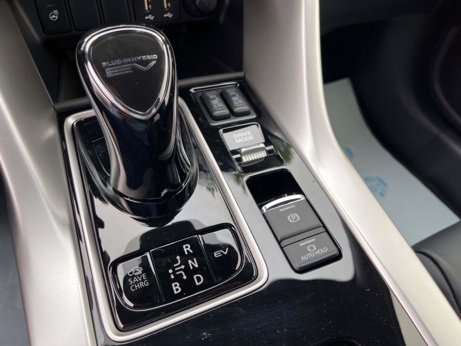 Mitsubishi Eclipse Cross Plug-in Hybrid Plus Select 4WD