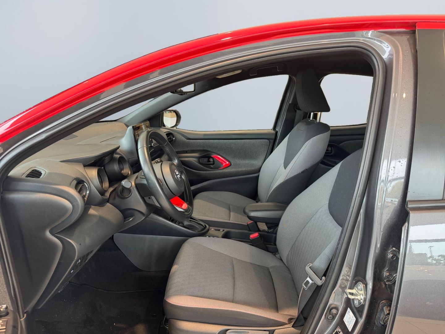 Toyota Yaris Hybrid 1.5 Tokyo Spirit *LED*CarPlay*RCam*