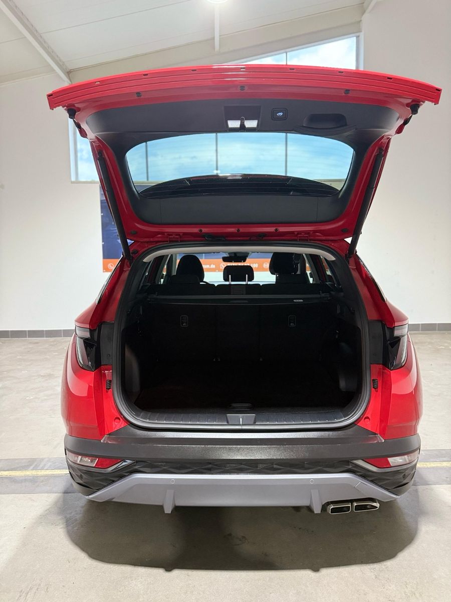 Hyundai Tucson 1.6 T-GDI Plug-In Hybrid 4WD - Samsaru's Car Outlet