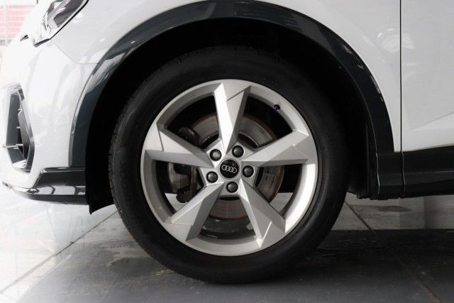 Audi Q3 Sportback 40 TDI quattro STANDH*NAVI*KAMERA