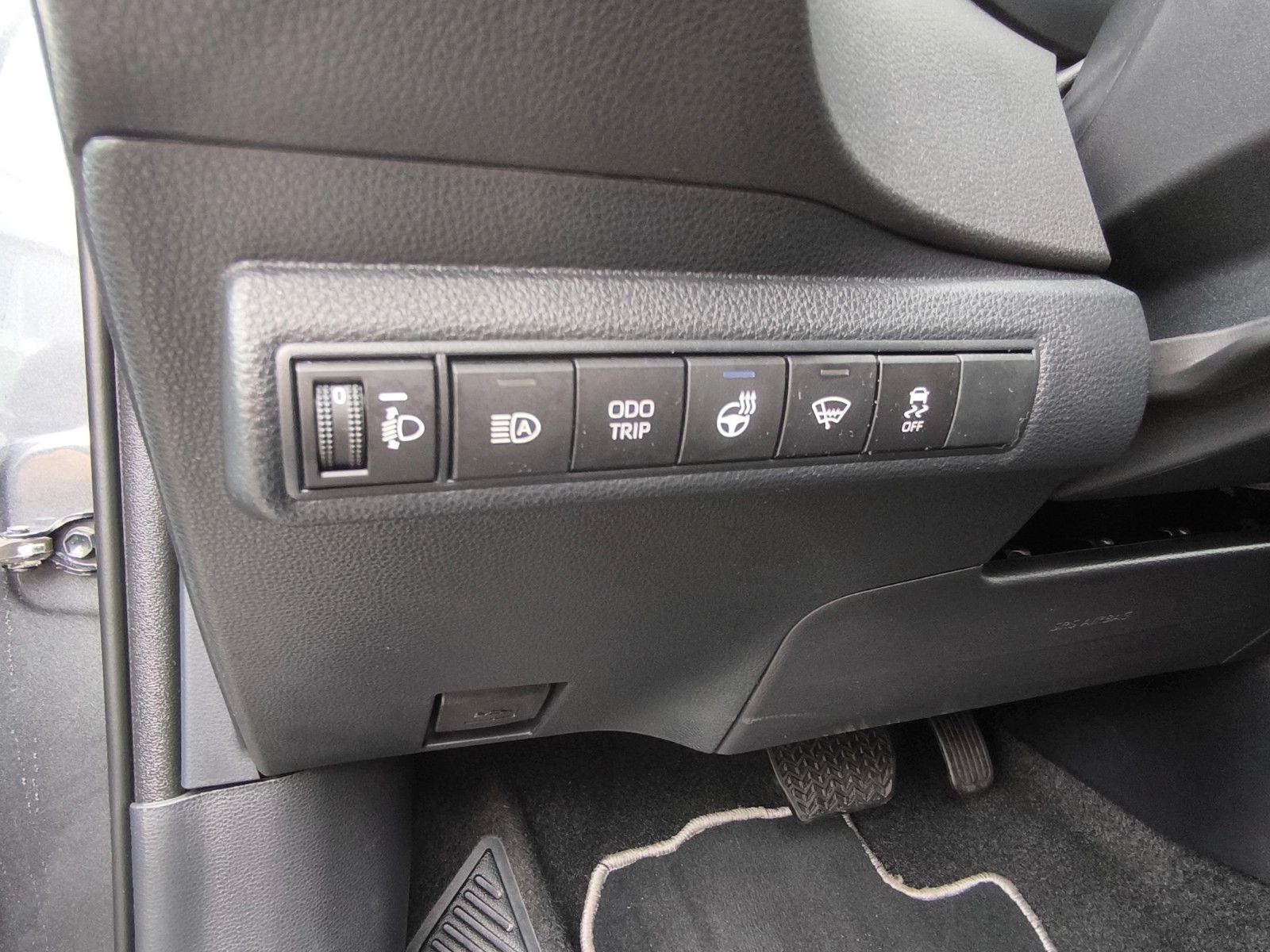 Toyota Corolla Touring Sports Hybrid Team D - Samsaru's Car Outlet