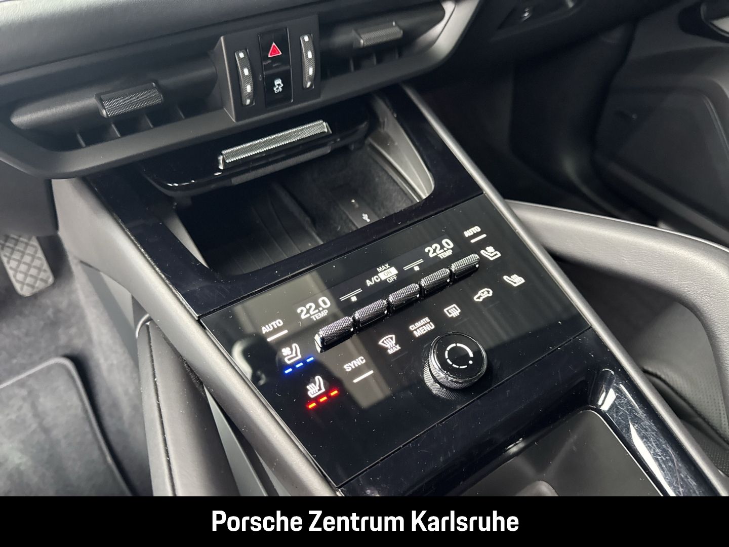 Porsche Cayenne E-Hybrid BOSE Luftfederung Panoramadach