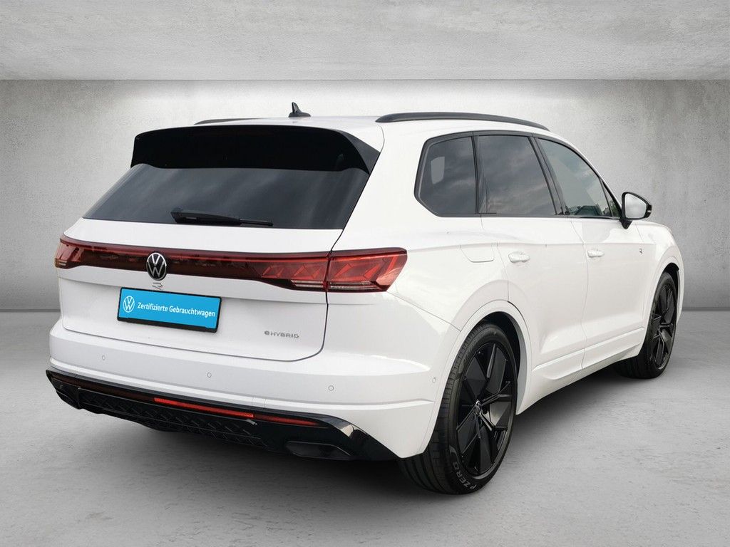 Volkswagen Touareg 3.0 TSI eHybrid 340 kW 4M R Tipronic - Samsaru's Car Outlet
