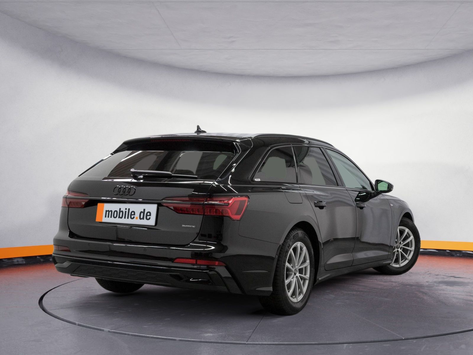 Audi A6 Avant 40 TDI Q S LINE - Samsaru's Car Outlet