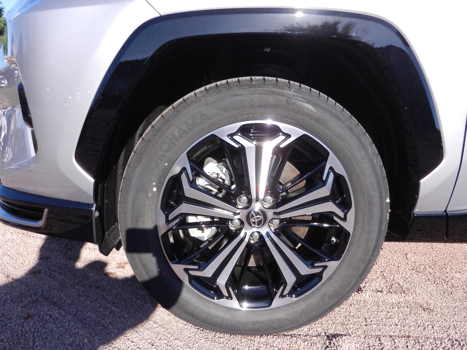 Toyota RAV 4 2,5 Plug In Style