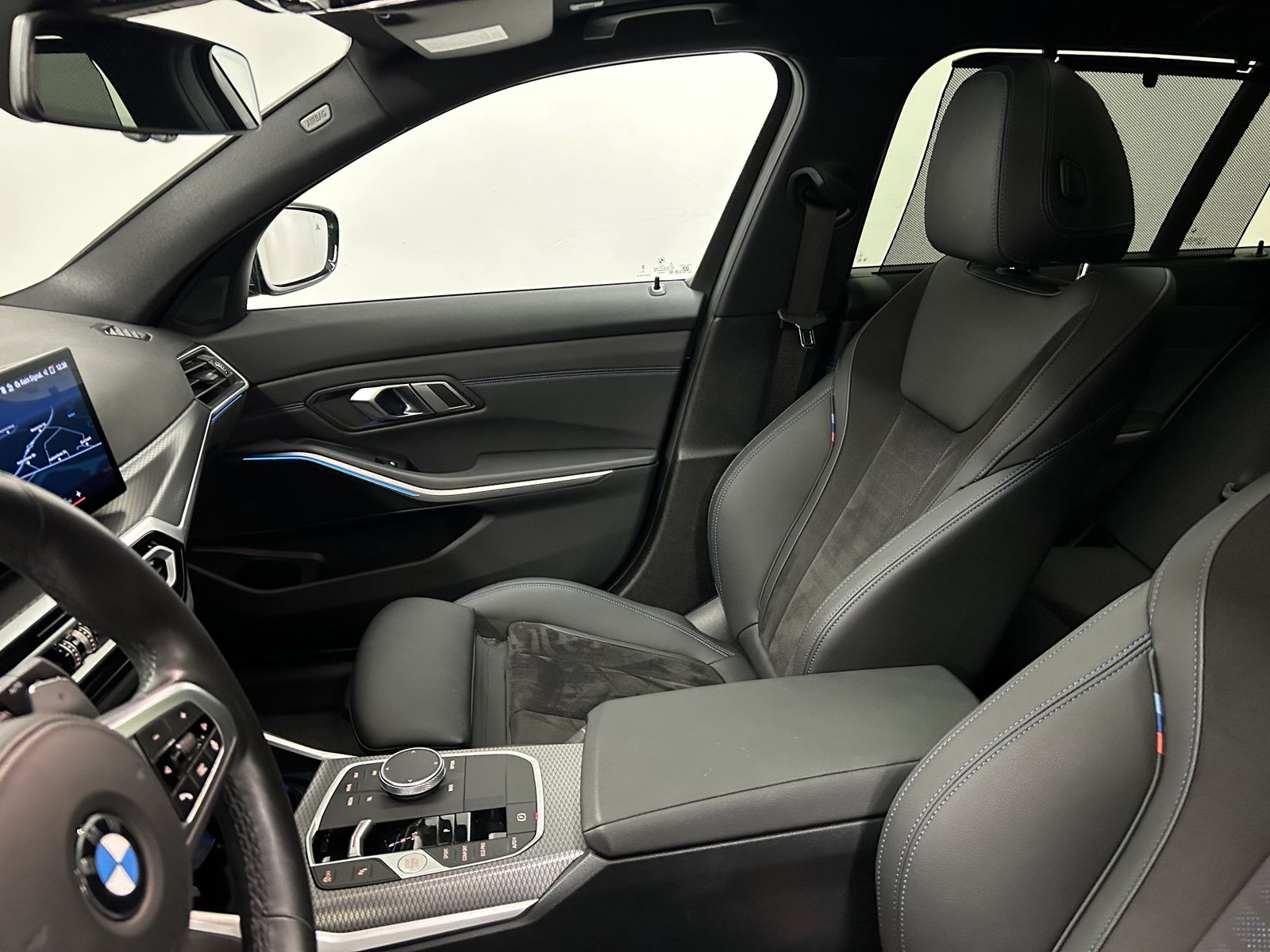 BMW 320d Touring M Sportpaket - Samsaru's Car Outlet