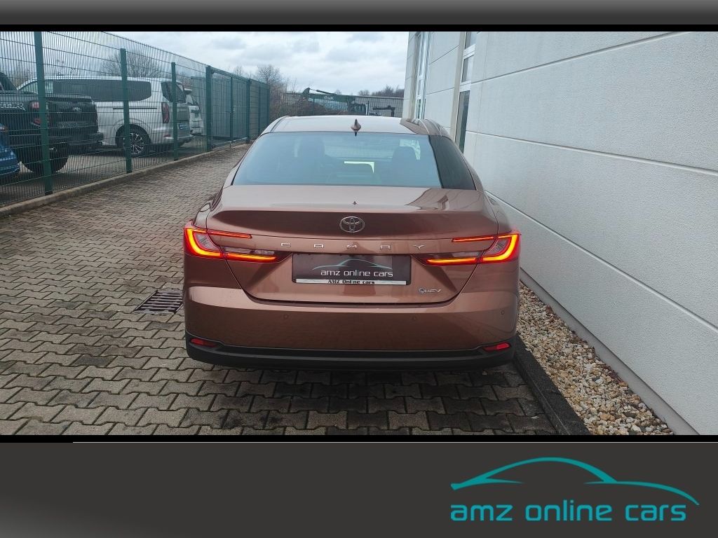 Toyota Camry 2.5 Hybrid Executive Kamera*LED*Winterpak