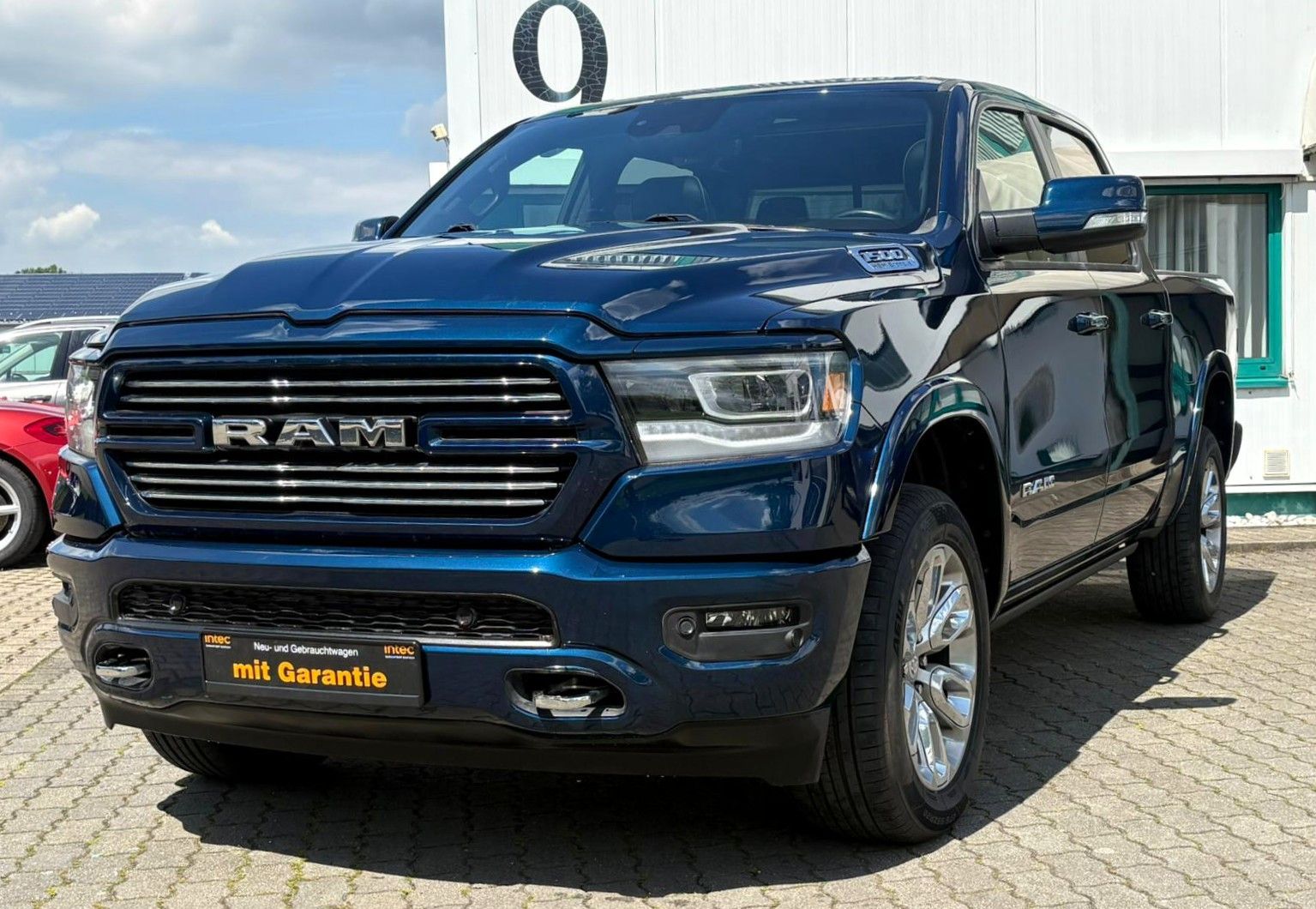 Dodge RAM 1500 4x4 Laramie 5.7l Crew Memory,Pano,Sound