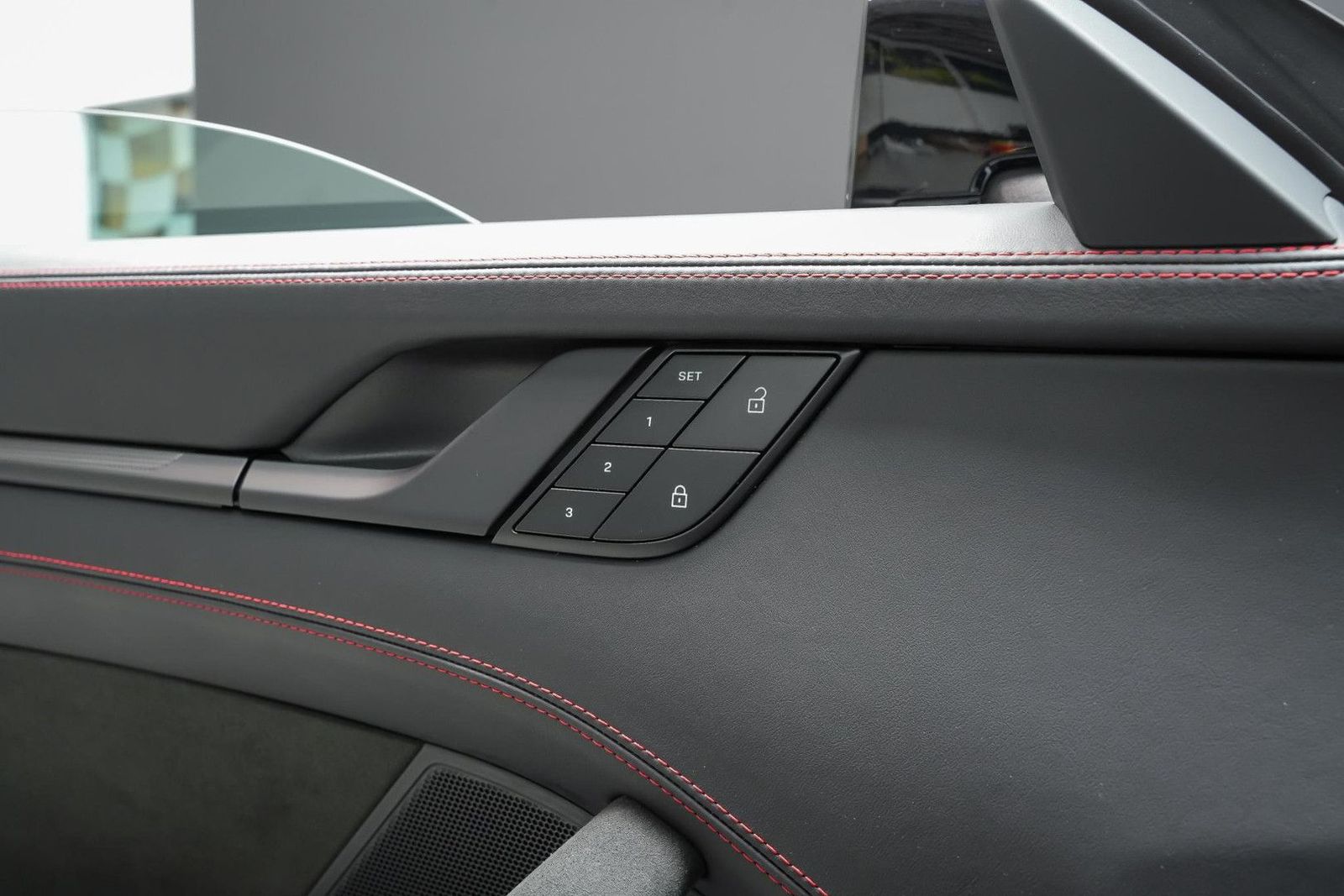 Porsche 992 Targa 4 GTS - Samsaru's Car Outlet