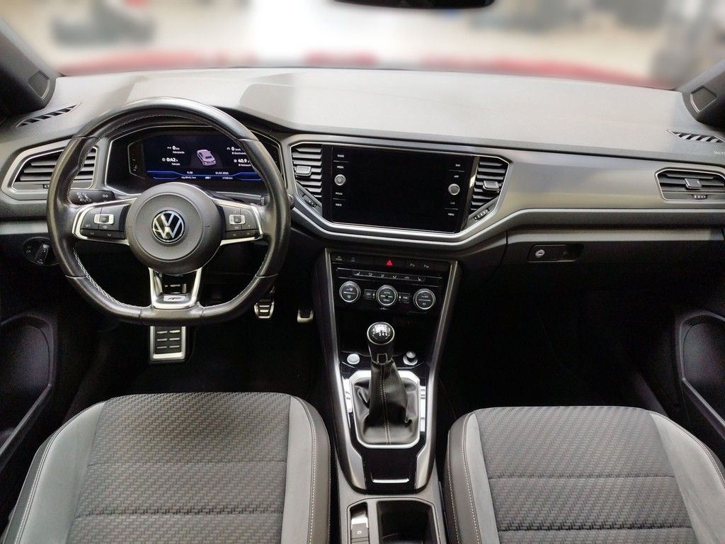 Volkswagen T-Roc 1.5 TSI R-Line - Samsaru's Car Outlet