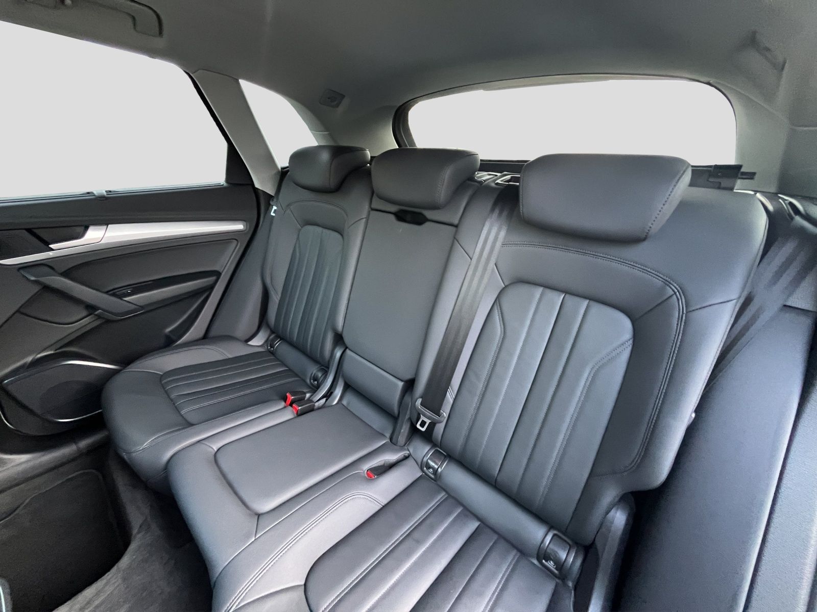 Audi Q5 50 TFSIe quattro S line S tronic NAVI SHZ ACC