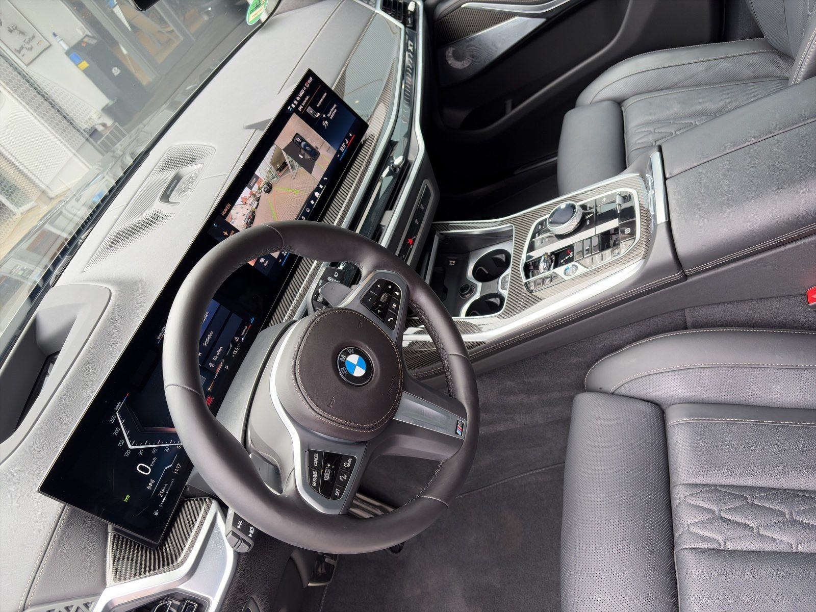 BMW X7 xDrive40d | M Sport Pro| Integral| Sky Lounge