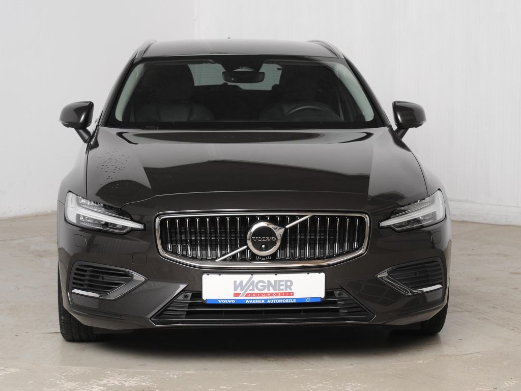 Volvo V60 T8 AWD Recharge Plus Bright *AHK * 360°*