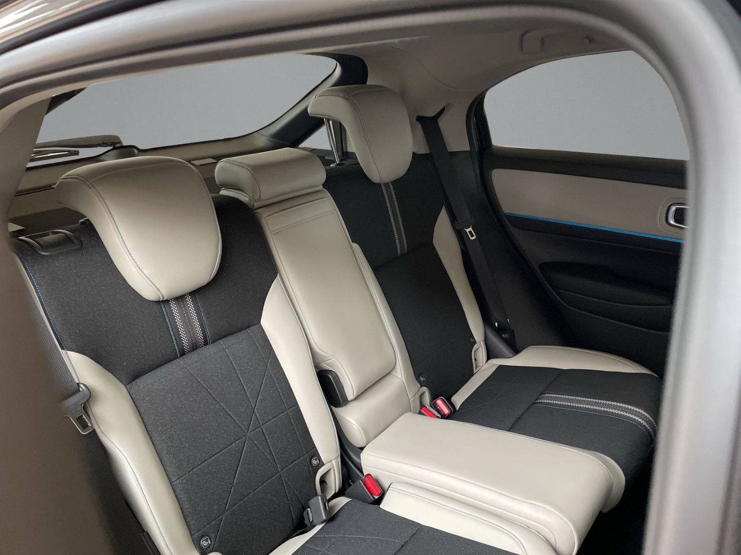 Honda HR-V Hybrid 1.5 e:HEV Advance Style Einparkhilfe