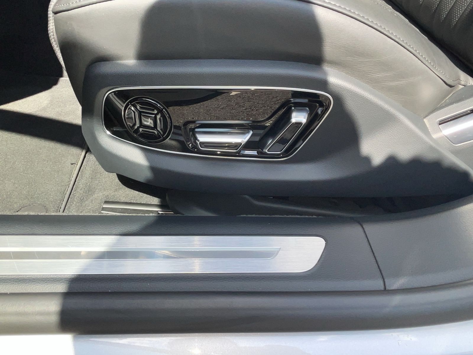 Audi A8 Lang 50 TDI qu. - Samsaru's Car Outlet