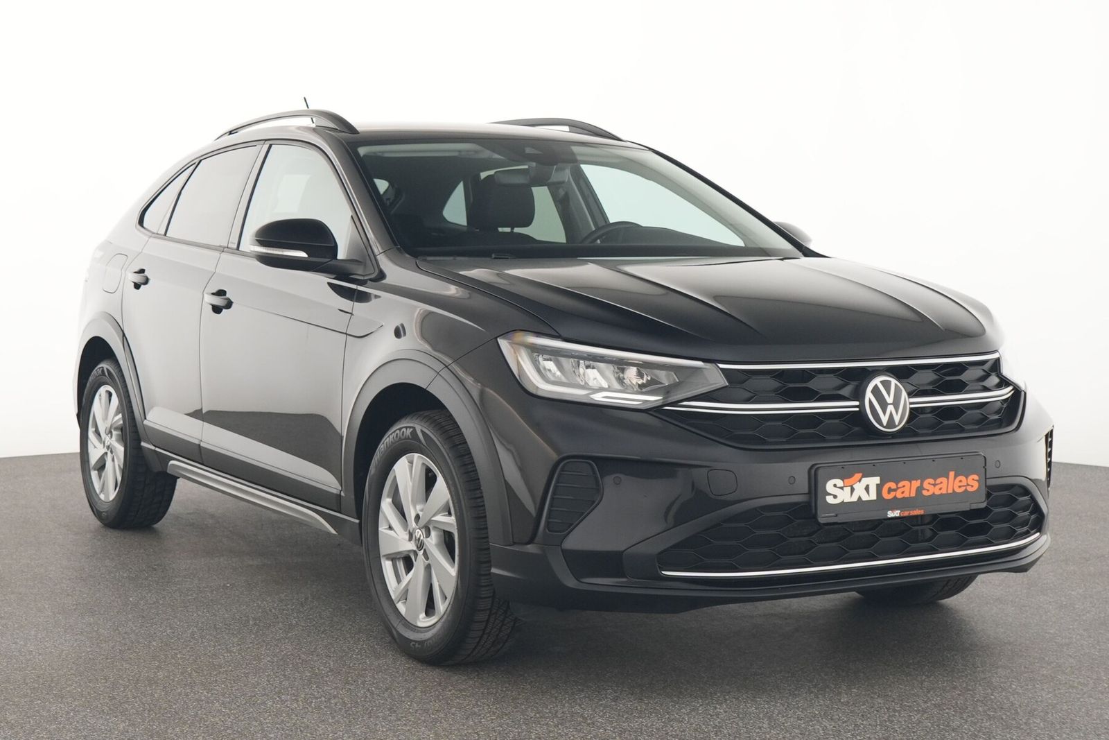 Volkswagen Taigo 1.0 TSI Life - Samsaru's Car Outlet