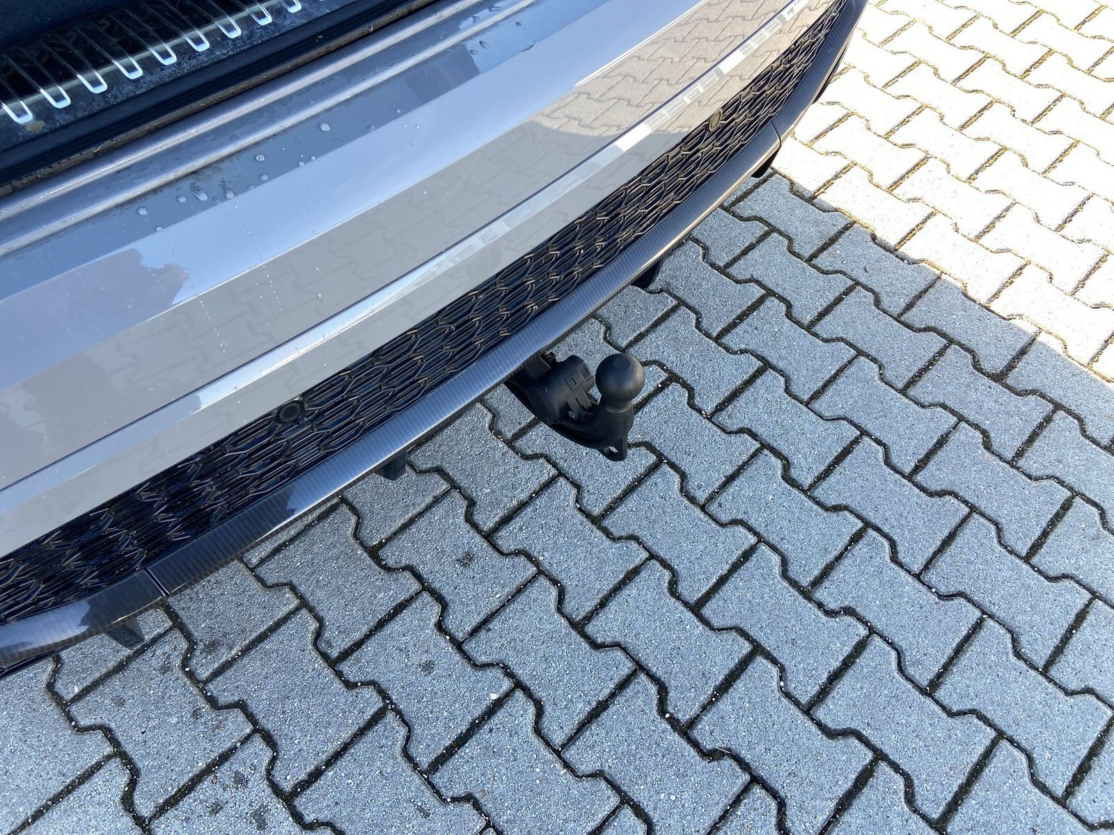 Audi RS Q8 SUV tiptr Matrix Pano HUD AHK 360 3xKlima