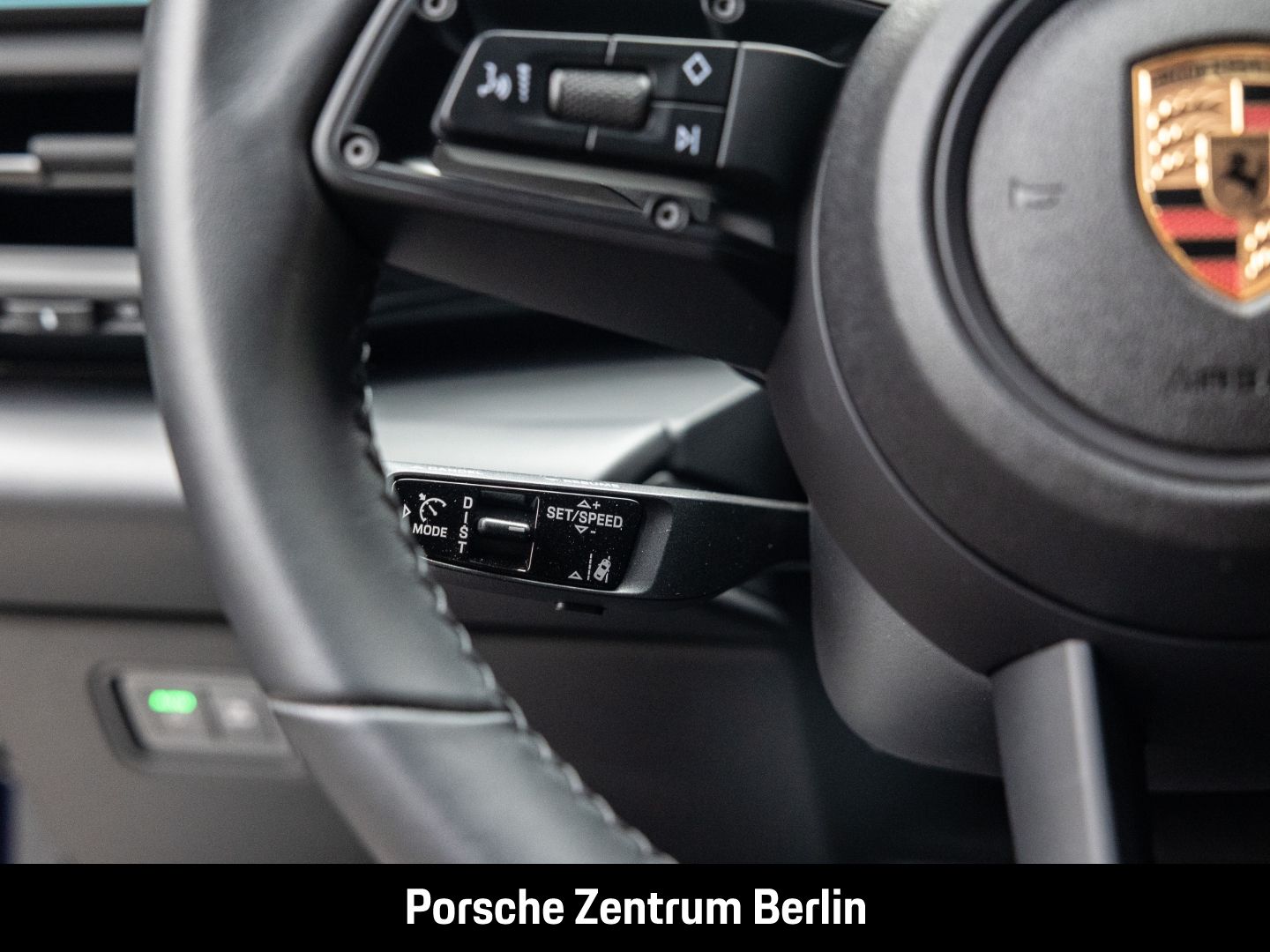 Porsche Macan 4 Surround-View InnoDrive Luftfederung