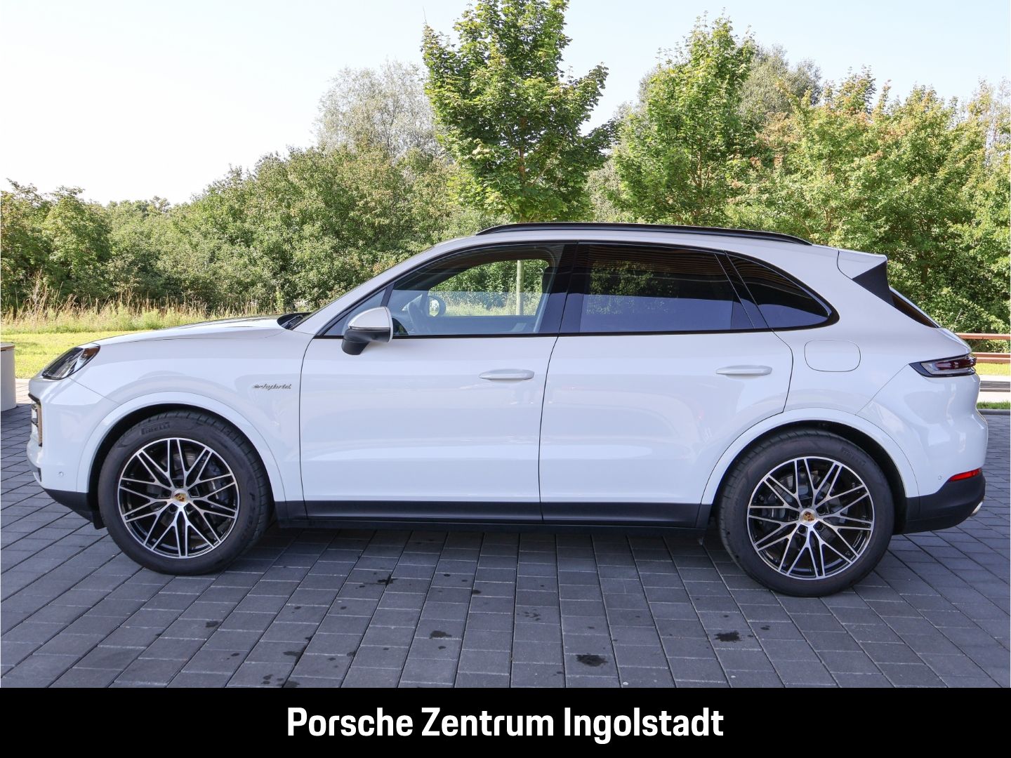 Porsche Cayenne E-Hybrid, Panorama, Luftfederung, Surrou