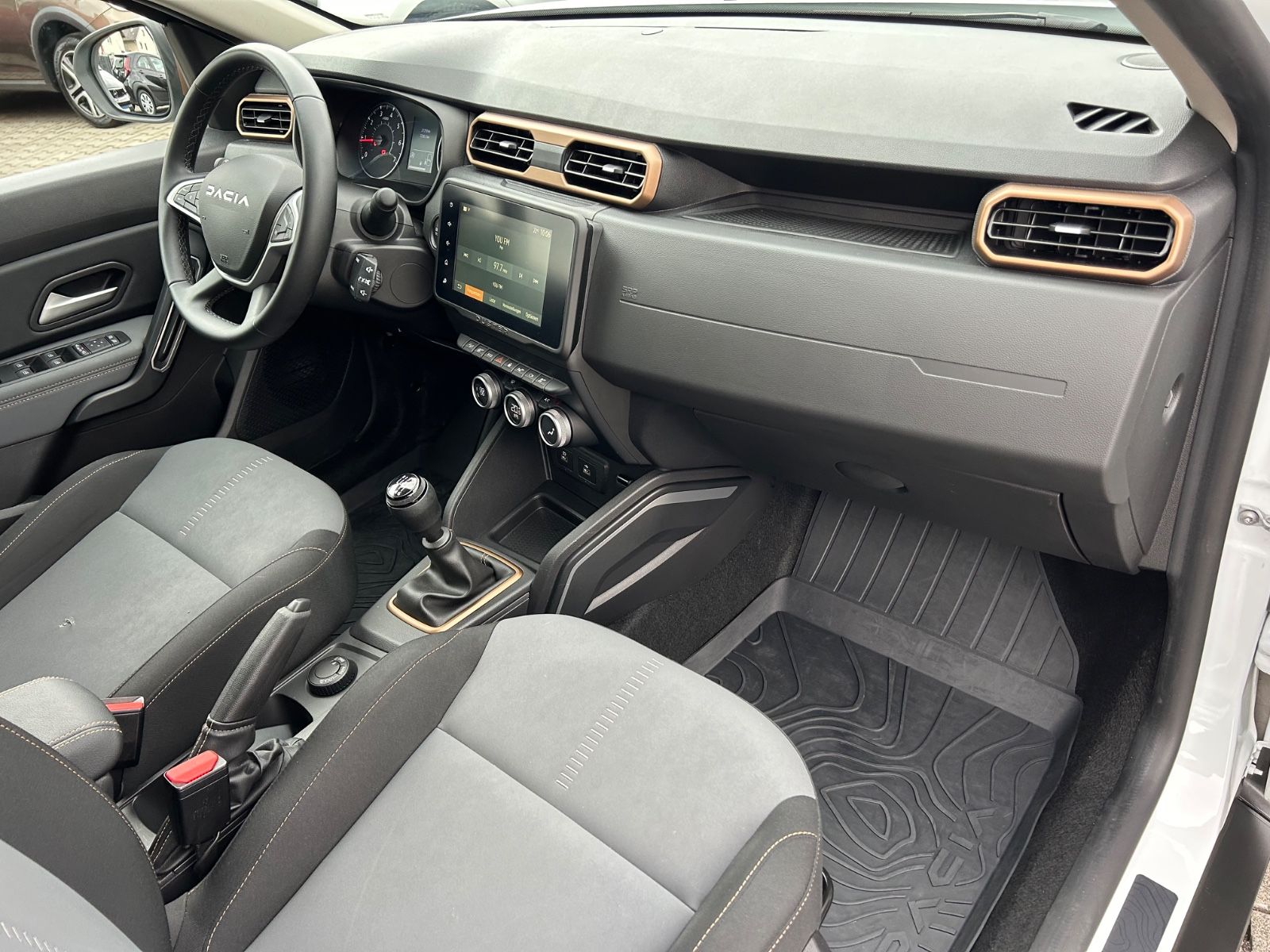 Dacia Duster 1.5 Blue dCI Extreme 4WD - Samsaru's Car Outlet