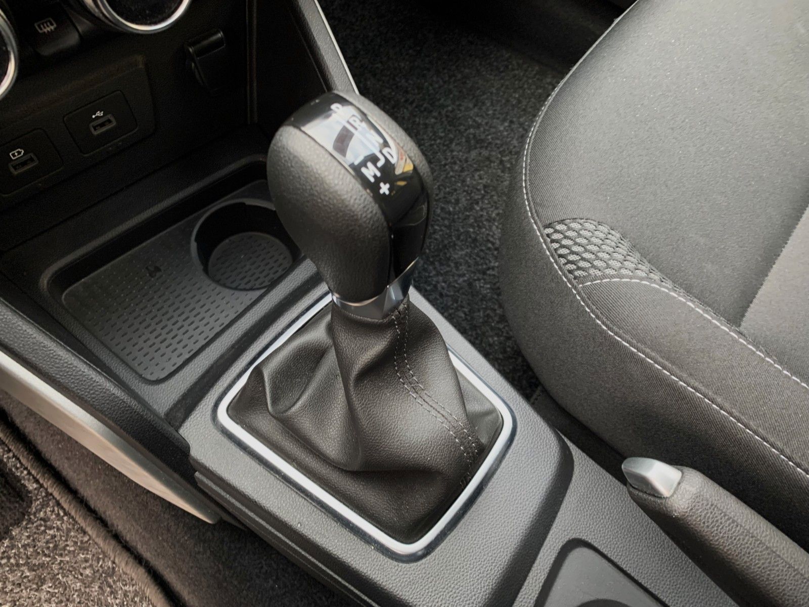 Dacia Duster TCe 150 2WD Prestige - Samsaru's Car Outlet