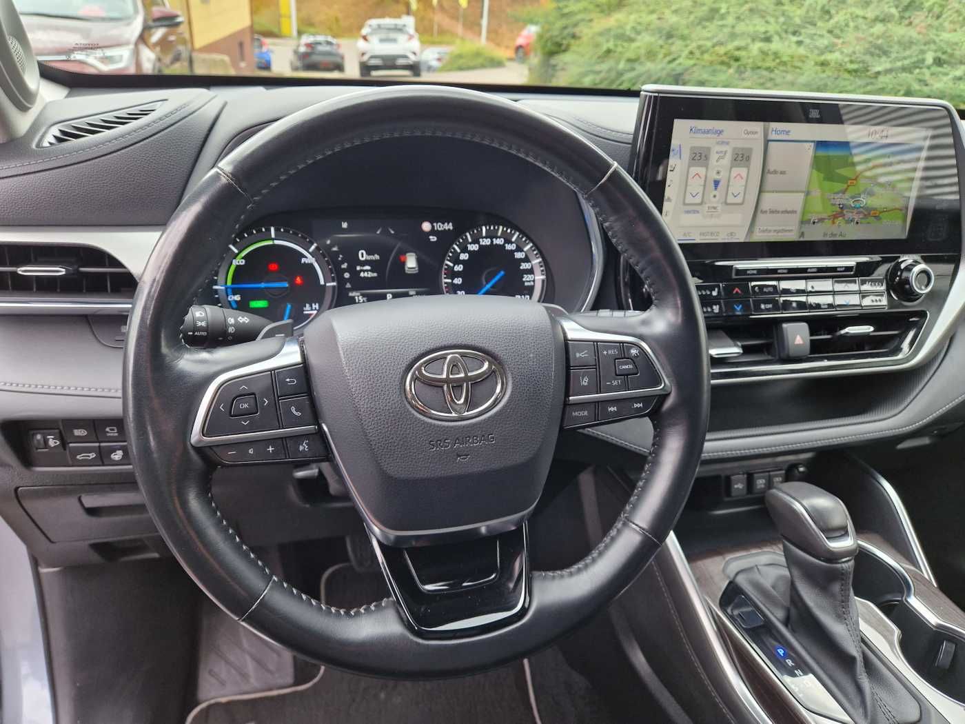 Toyota Highlander 2.5 Hybrid Luxury
