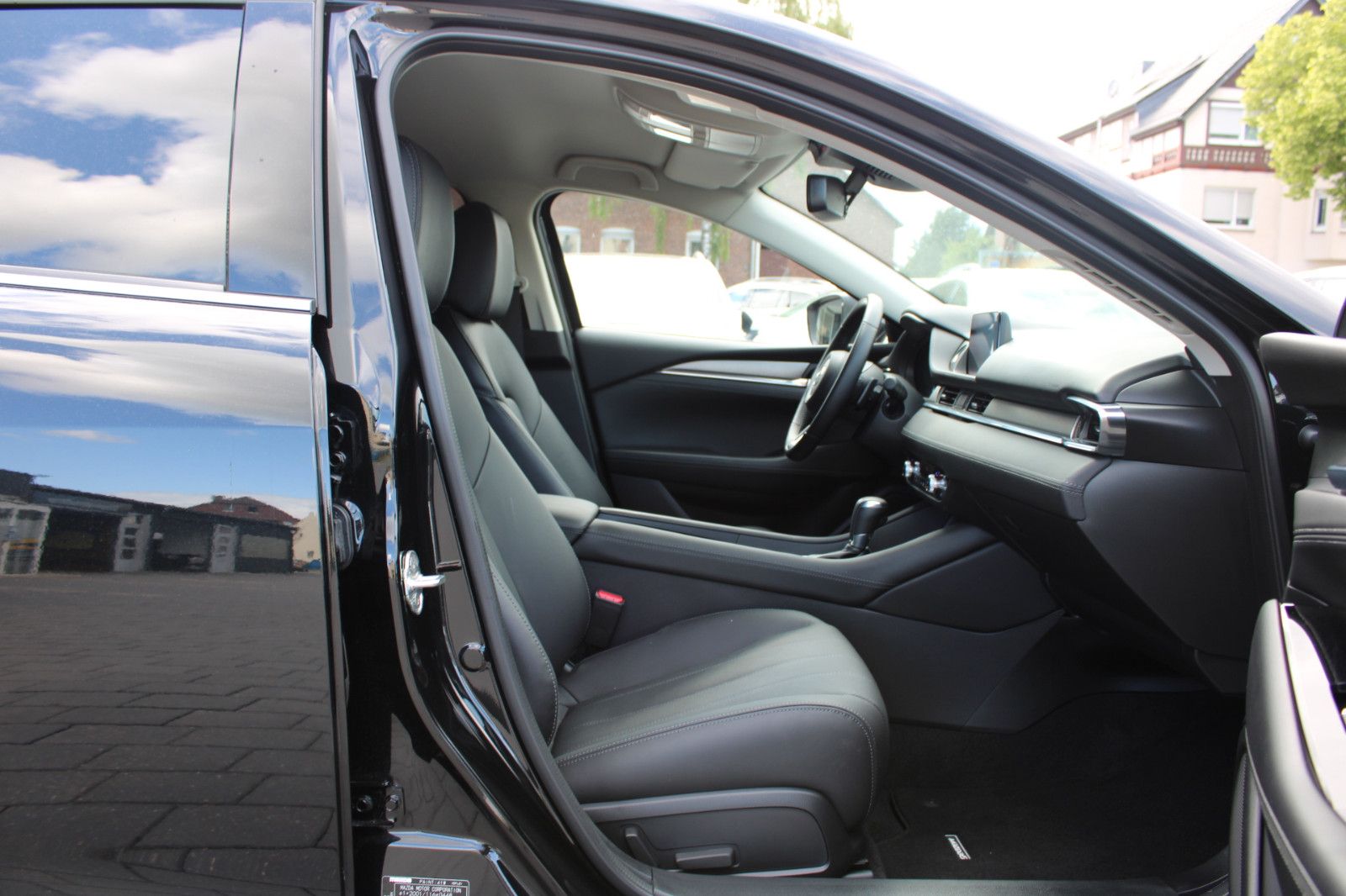 Mazda 6 Kombi Exclusive*LEDER*360*HUD*BOSE*MATRIX-LED