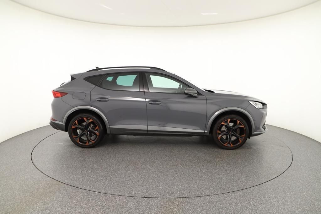 Cupra Formentor VZ Priority 1.4 TSI e-HYBRID 180kW AHK