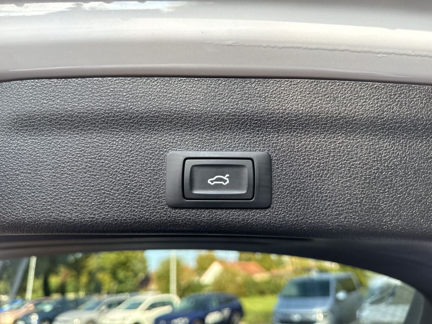 Audi RS6 Avant 4.0 TFSI quattro StandHZG Navi Leder D