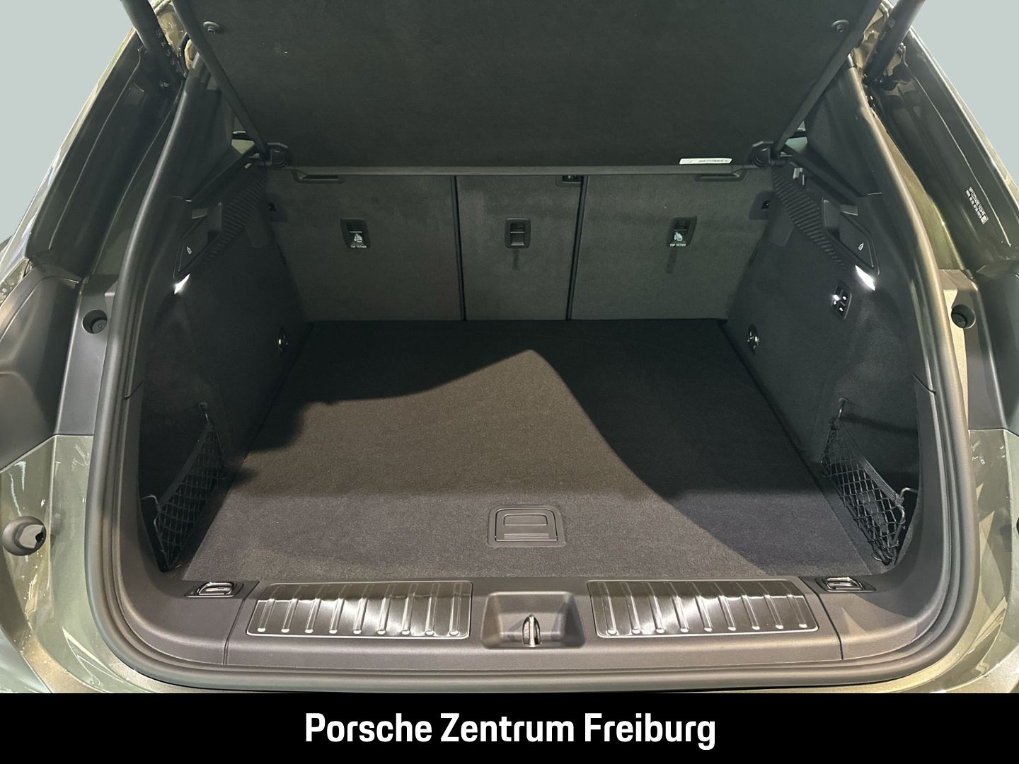 Porsche Macan 4S BOSE Surround-View LED-Matrix Panorama