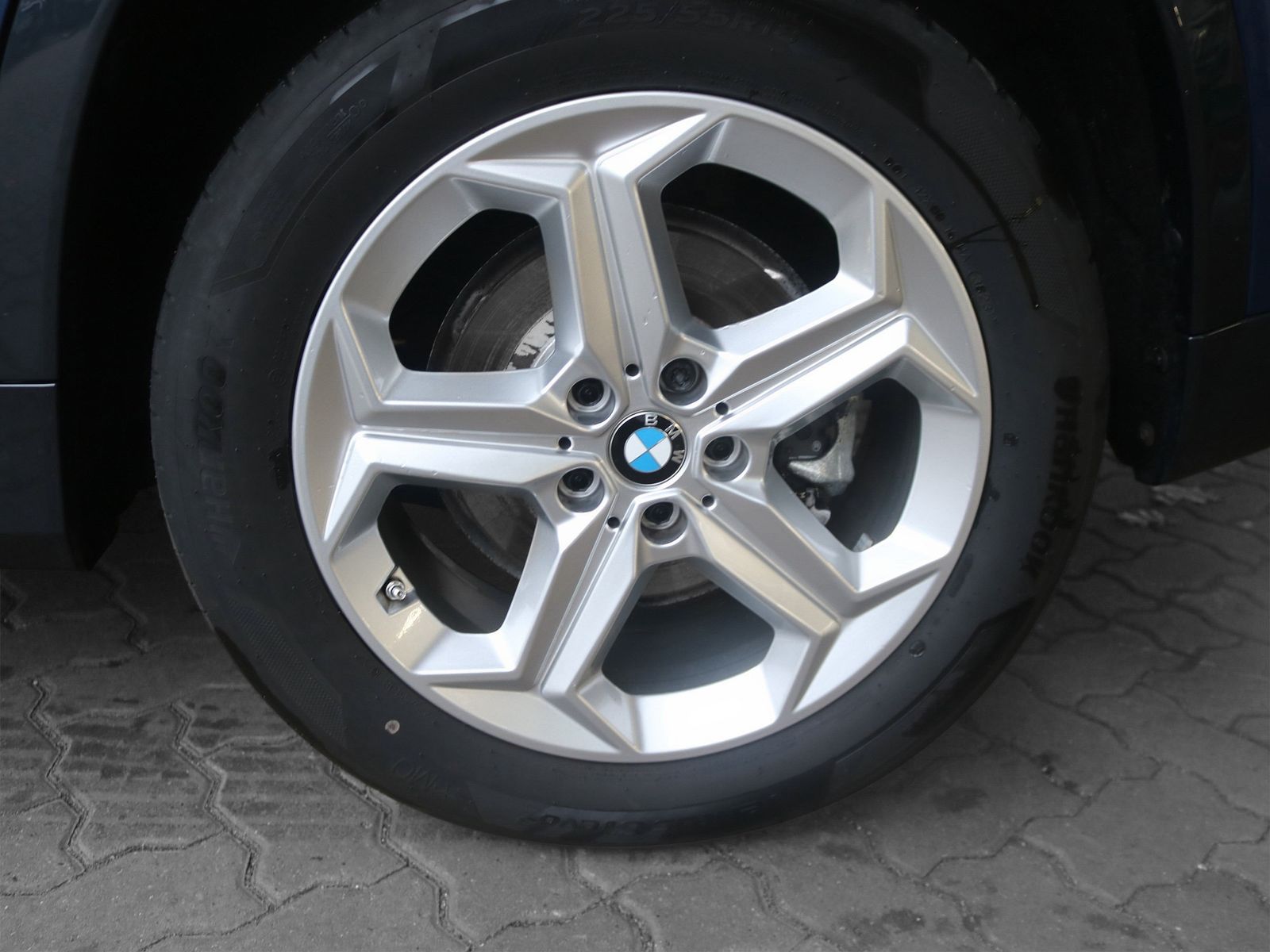 BMW X1 xDrive20d xLine - Samsaru's Car Outlet