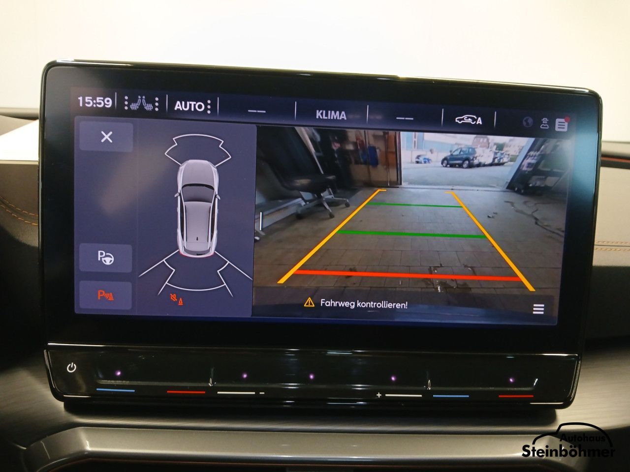 Cupra Formentor VZ 1.4TSI LED NAV AHK SHZ ACC RFK Navi