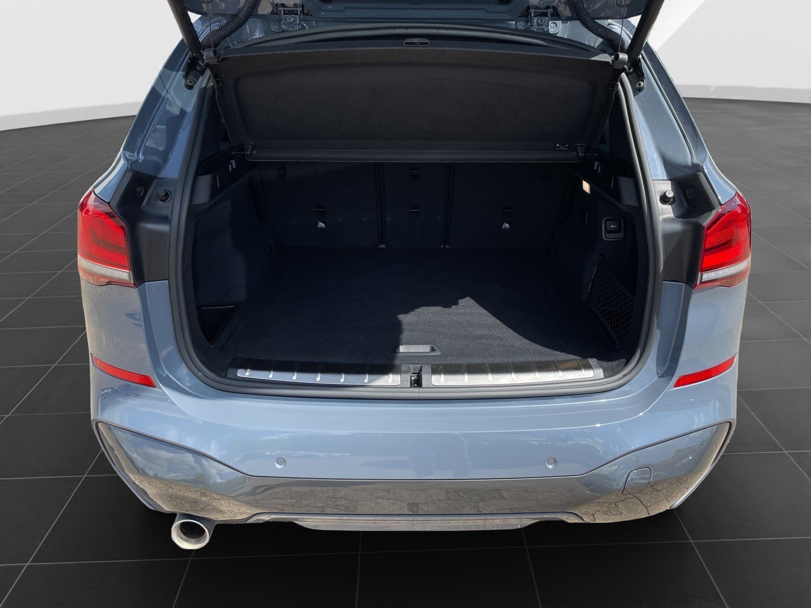 BMW X1 xDrive25e M Sport - Samsaru's Car Outlet