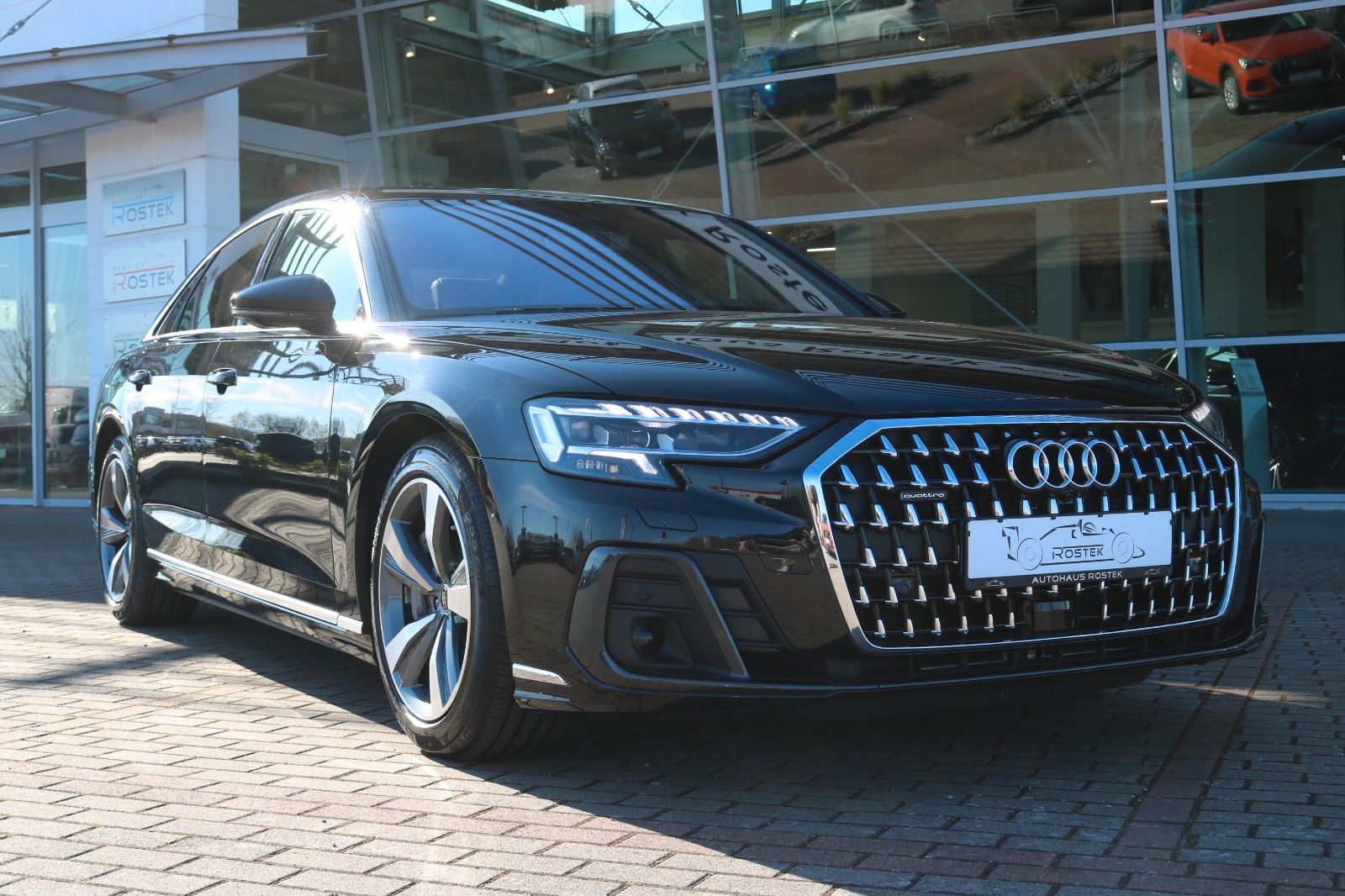 Audi A8 60 TFSI e quattro - Samsaru's Car Outlet