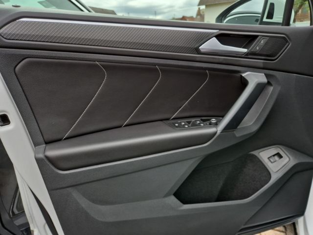 Volkswagen Tiguan R-Line 4Motion 2.0 TDI - Samsaru's Car Outlet