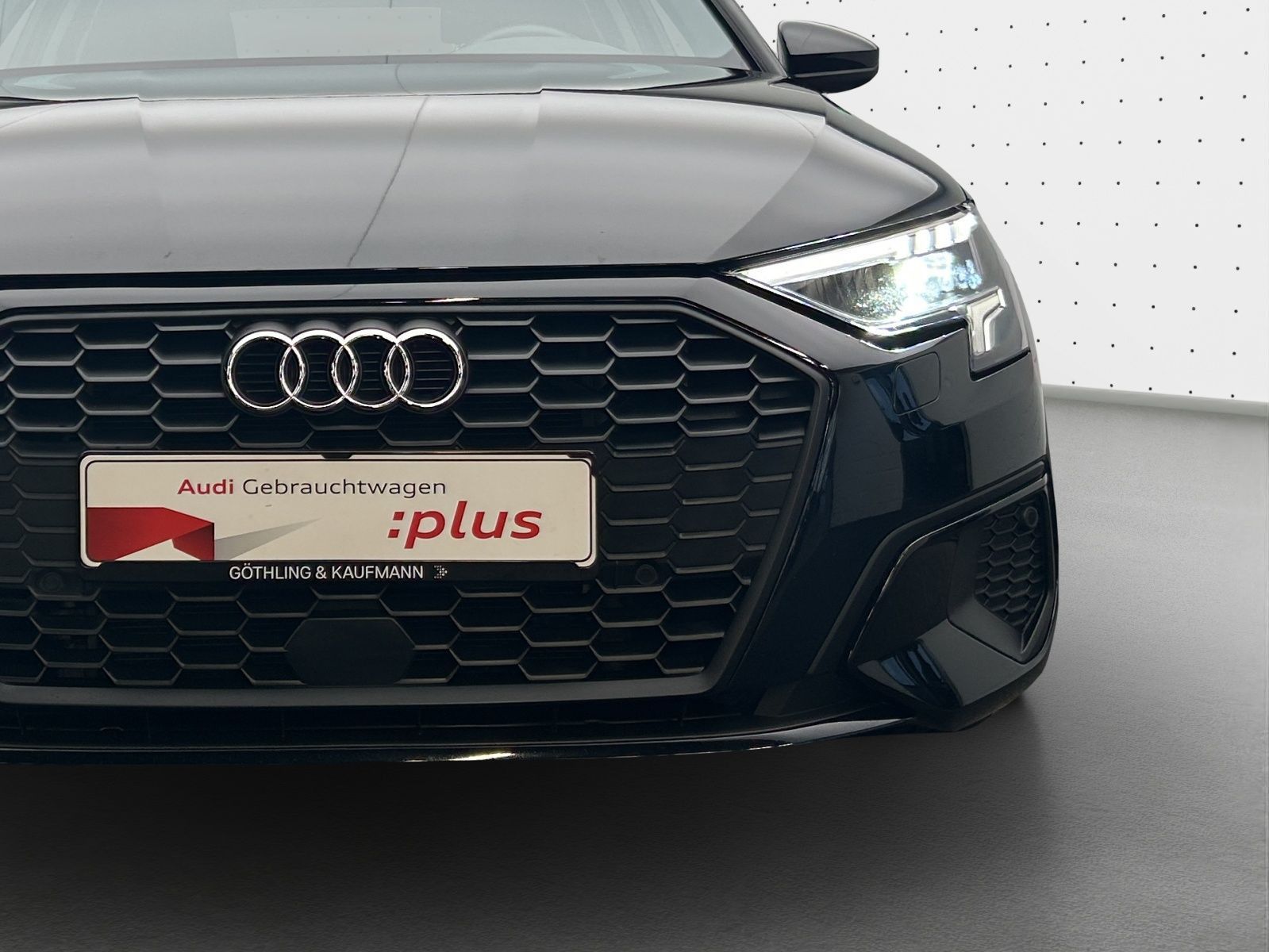 Audi A3 Sportback TFSI e 40 S - Samsaru's Car Outlet