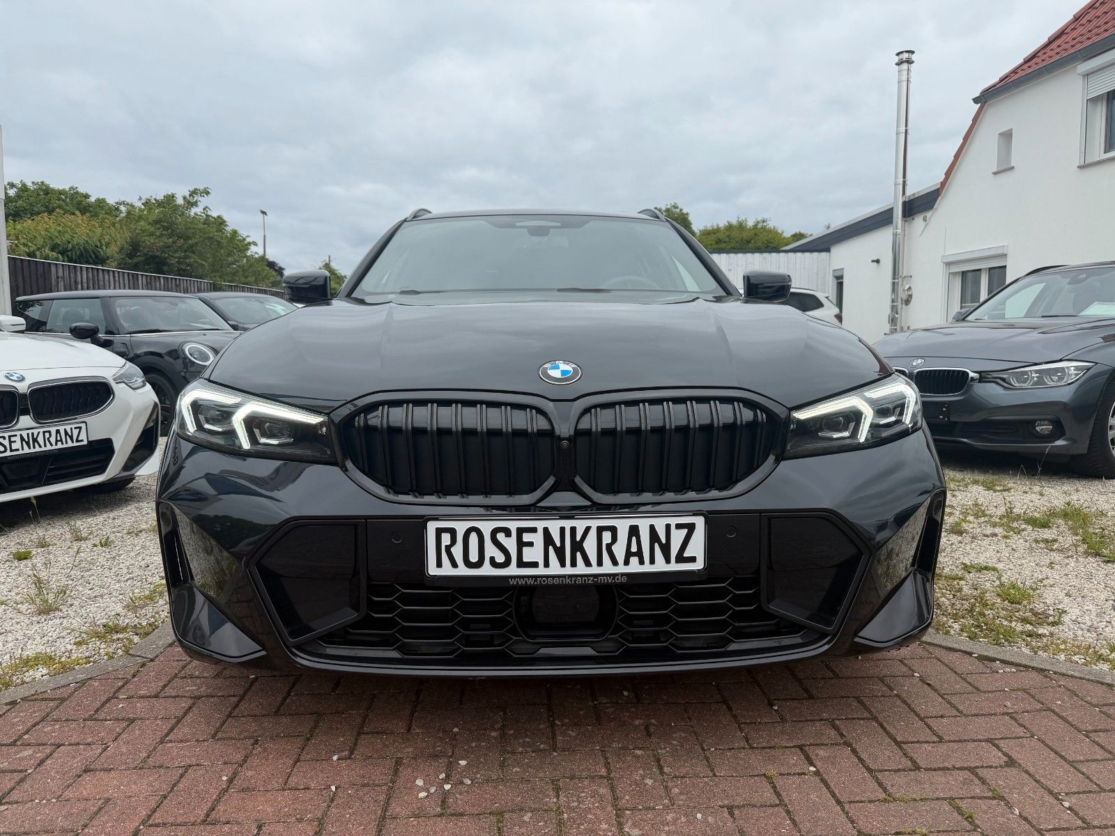 BMW 320d xDr.*M SPORT PRO*AHK*HUD*ACC*360°*