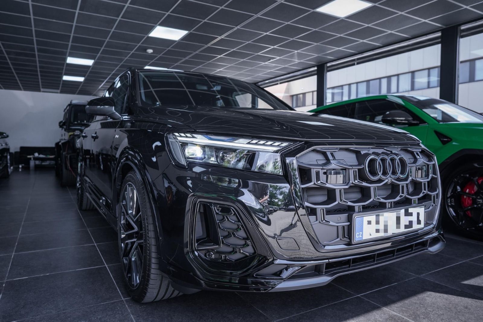 Audi Q7 TDI quattro S line-HUD-B&O 3D- Matrix- Carbon