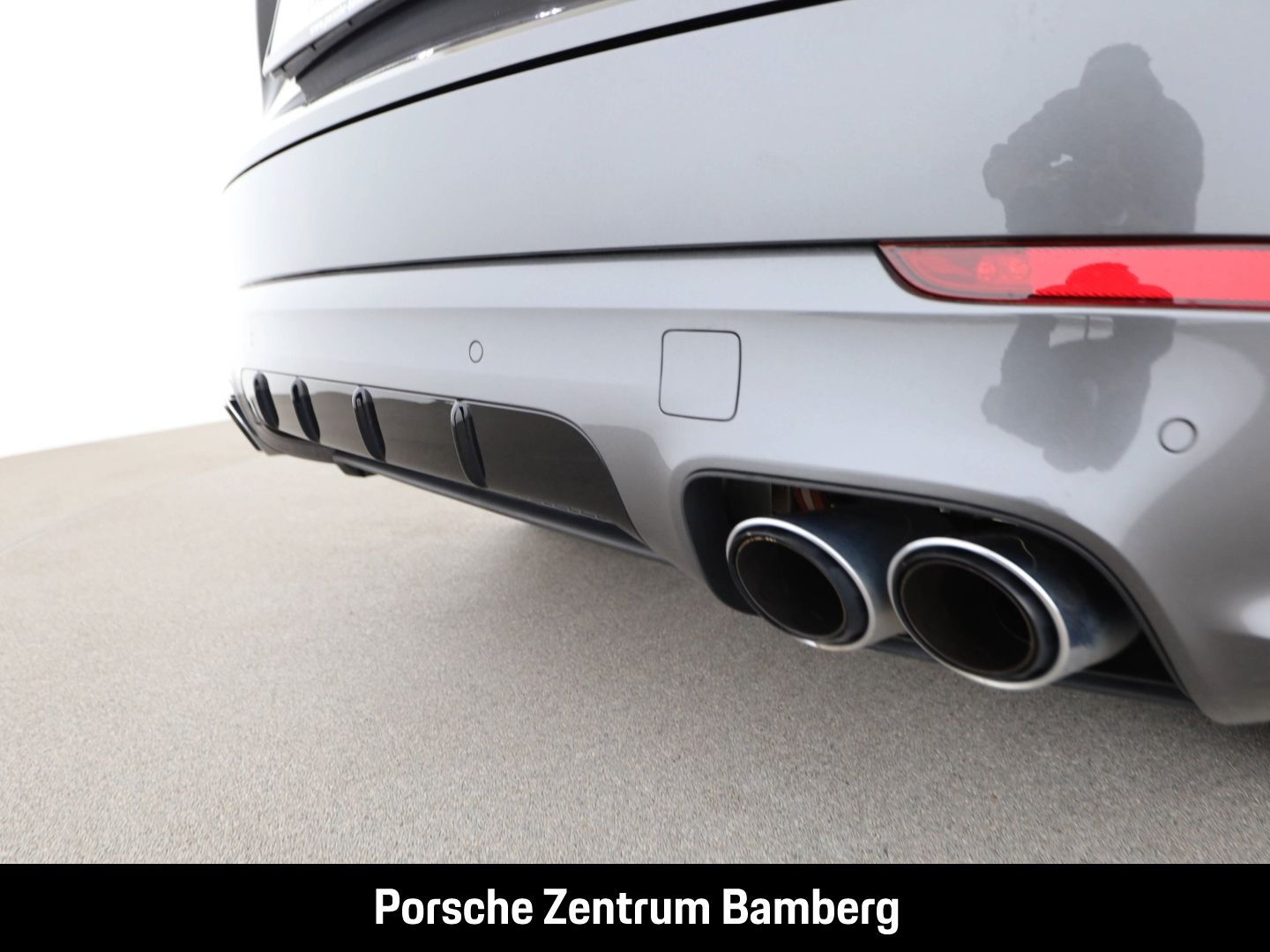 Porsche Cayenne Turbo/ Head-Up/ InnoDrive/ Massage/ Spor