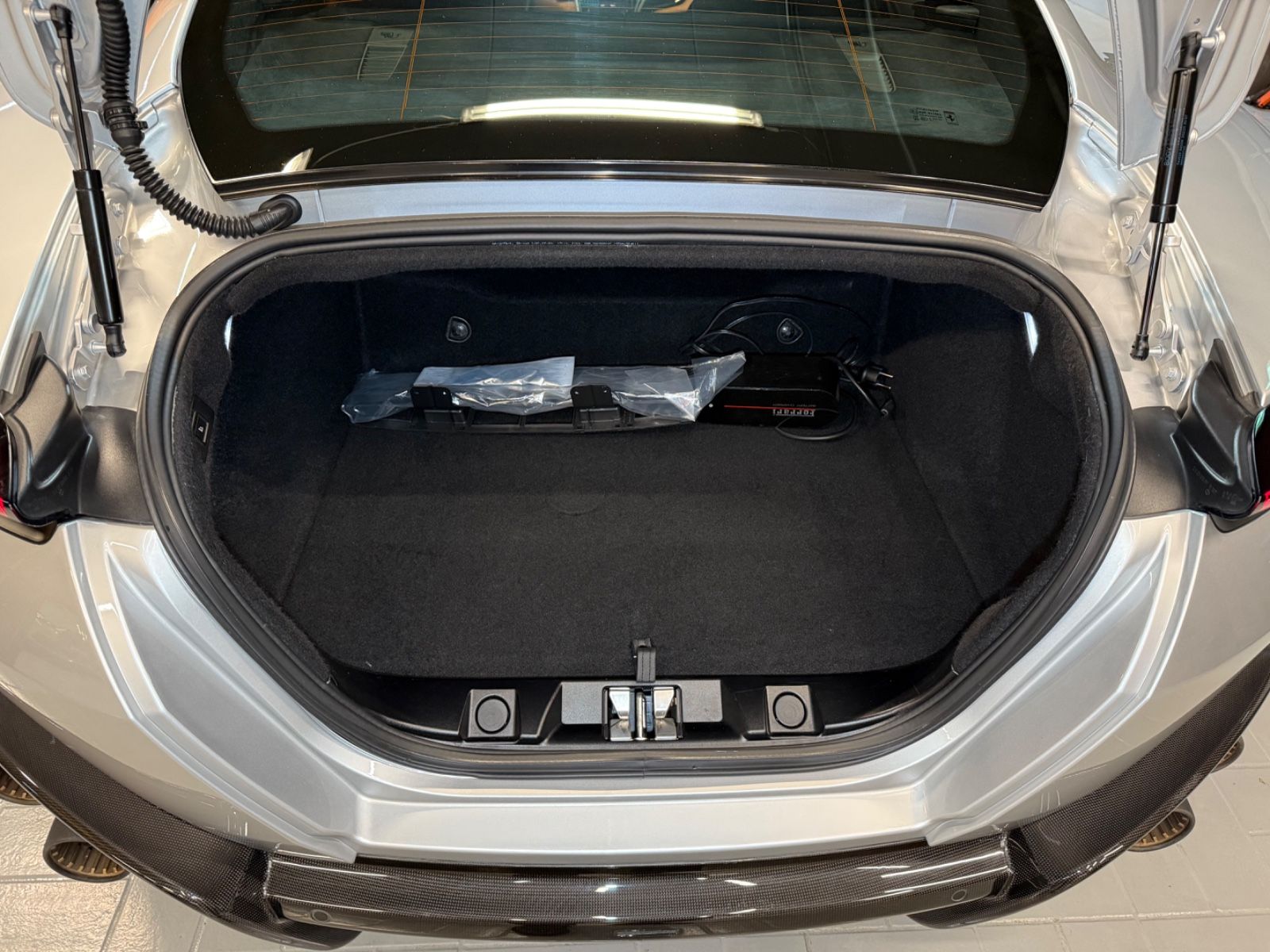 Ferrari Roma 3.9 T V8 DCT ADAS~FULL CARBON~MATRIX~360