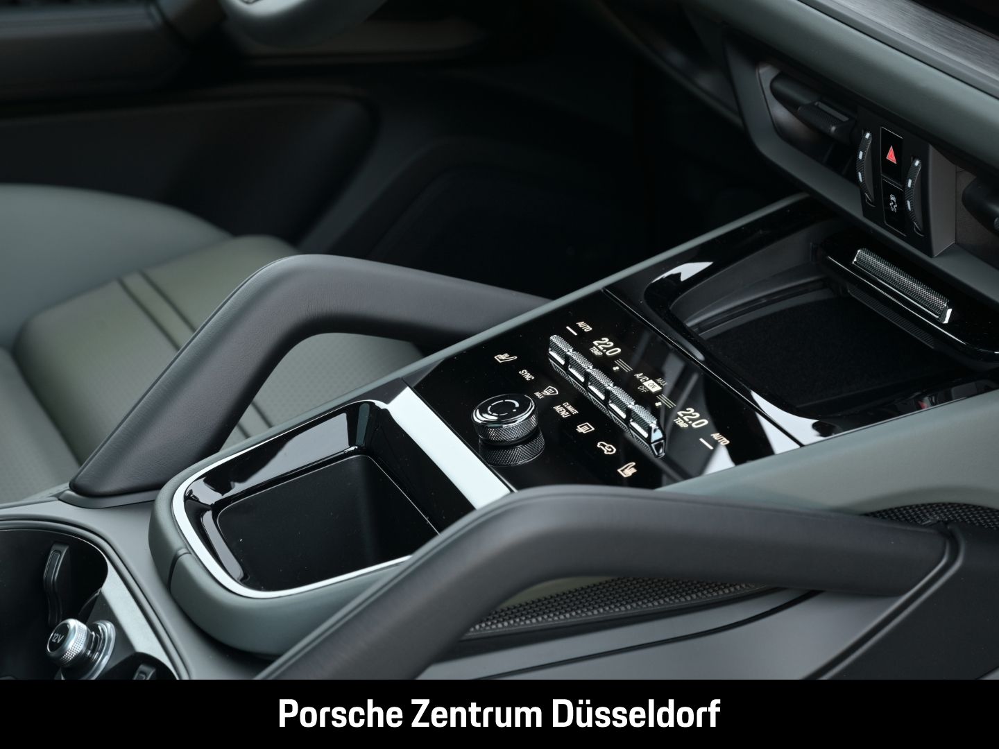 Porsche Cayenne GTS Sportabgasanlage PDCC BOSE 22-Zoll