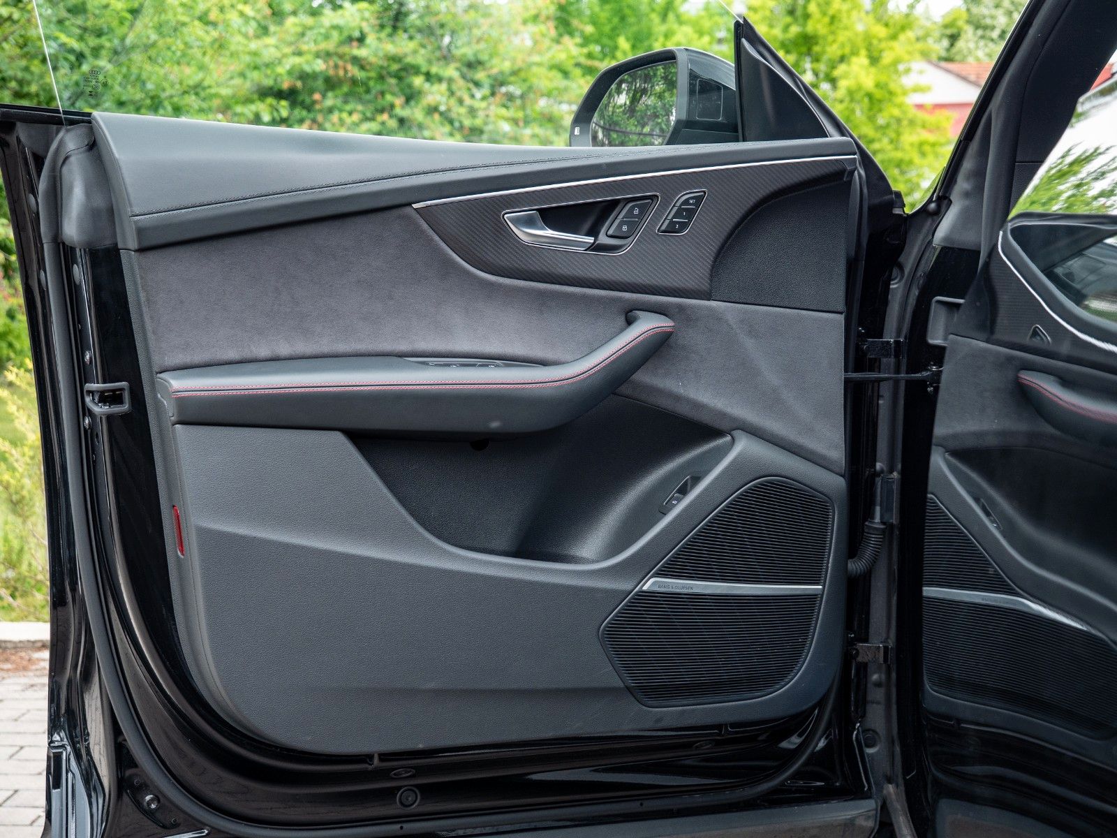 Audi RS Q8 4.0 TFSI quattro.MAXTON.B&O.LUFTFE.MATRIX