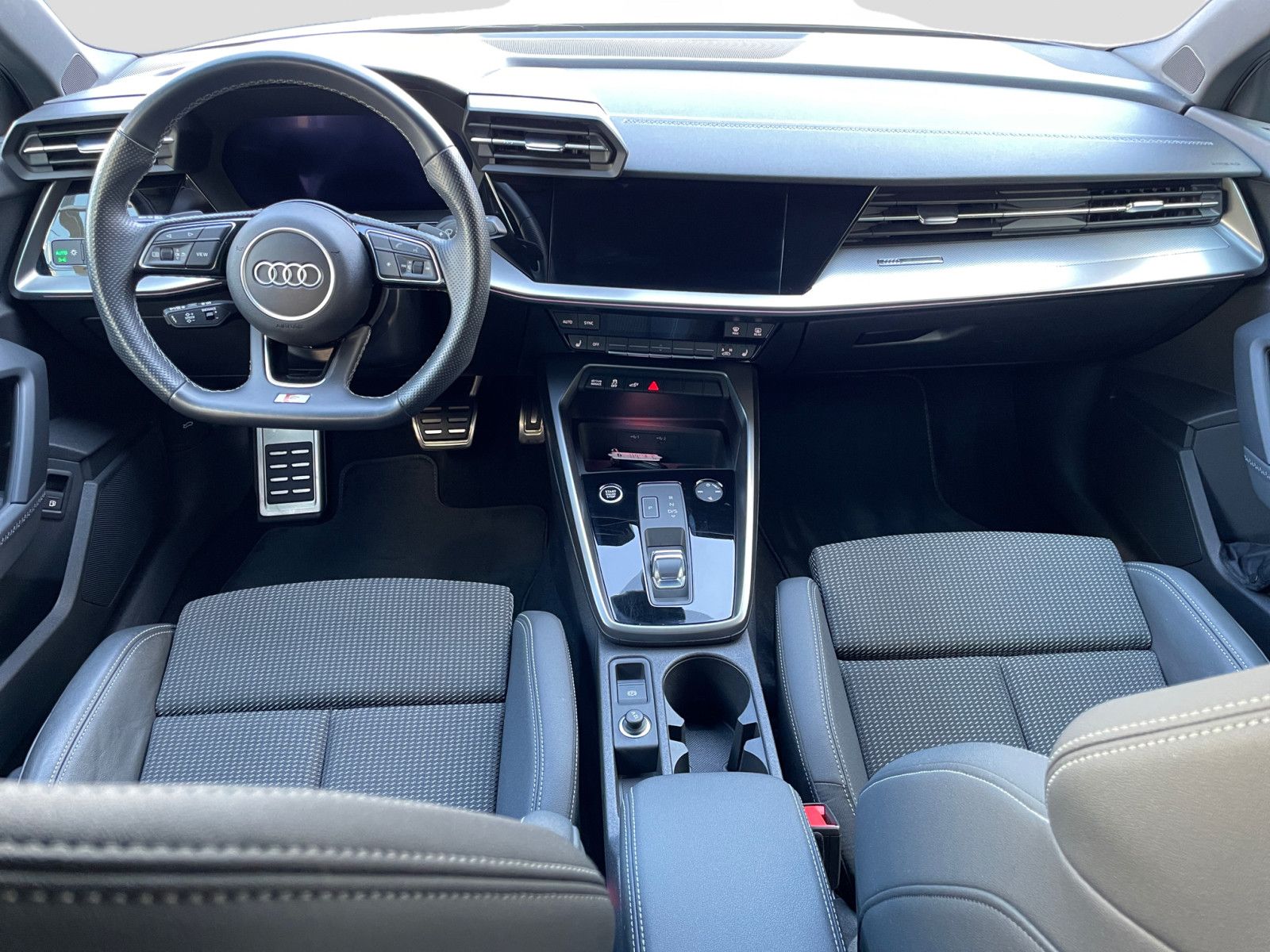 Audi A3 Sportback 40TFSIe S-trc S-line - Samsaru's Car Outlet