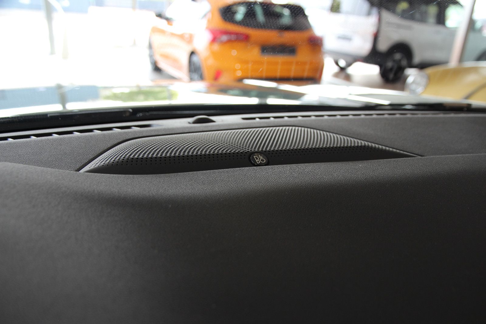 Ford Kuga Plug-In Hybrid PHEV ST-Line X LED/HUD/AHK