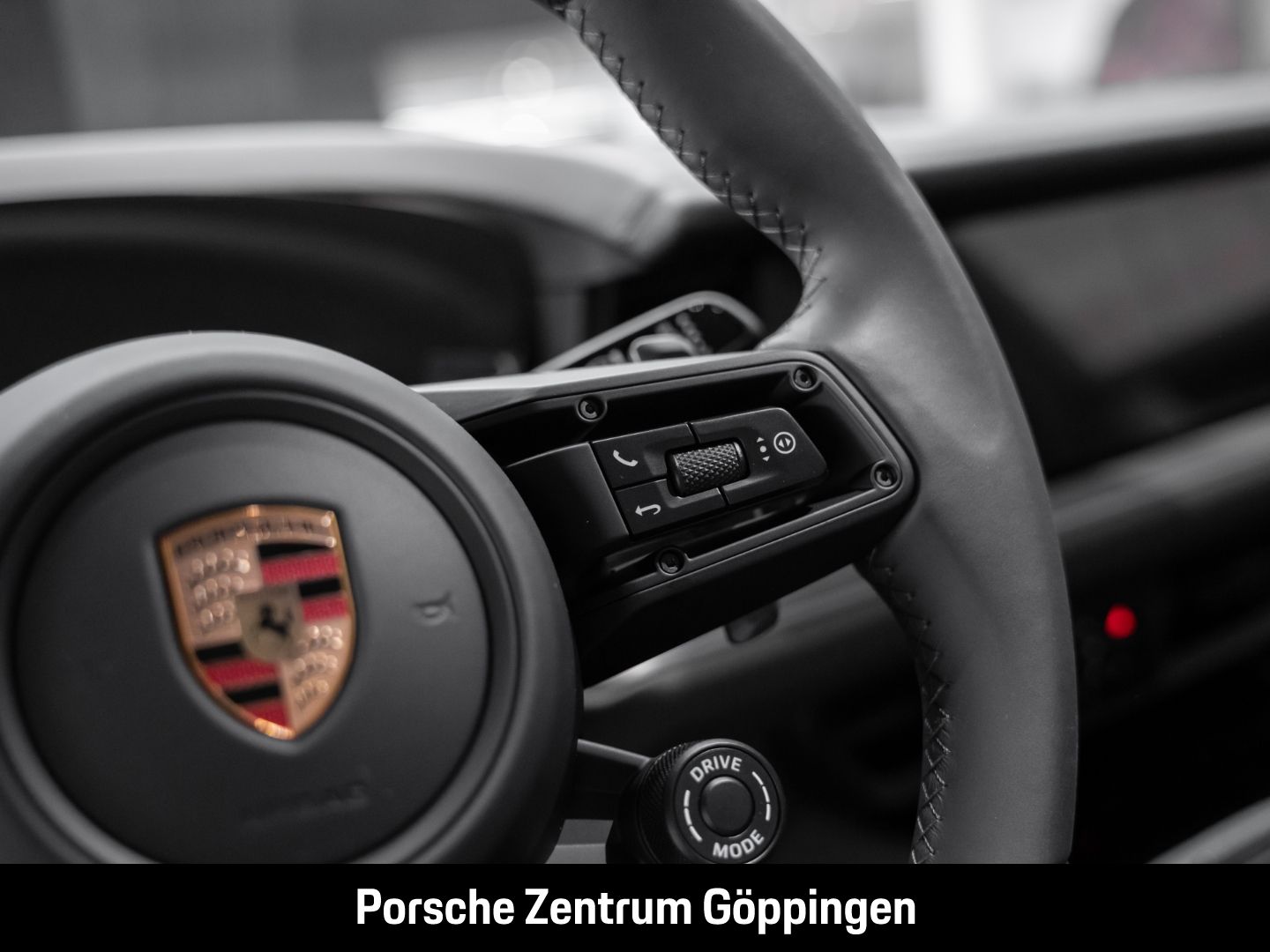 Porsche Cayenne E-Hybrid Coupe LED-Matrix Panoramadach
