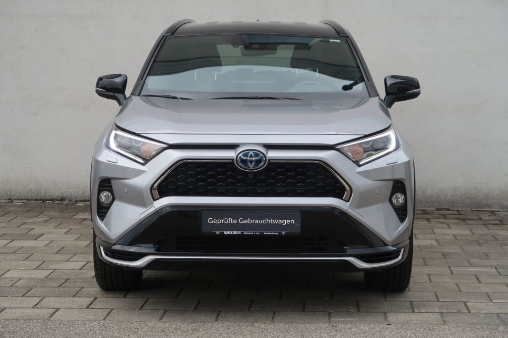 Toyota RAV 4 Plug-in-Hybrid - Samsaru's Car Outlet