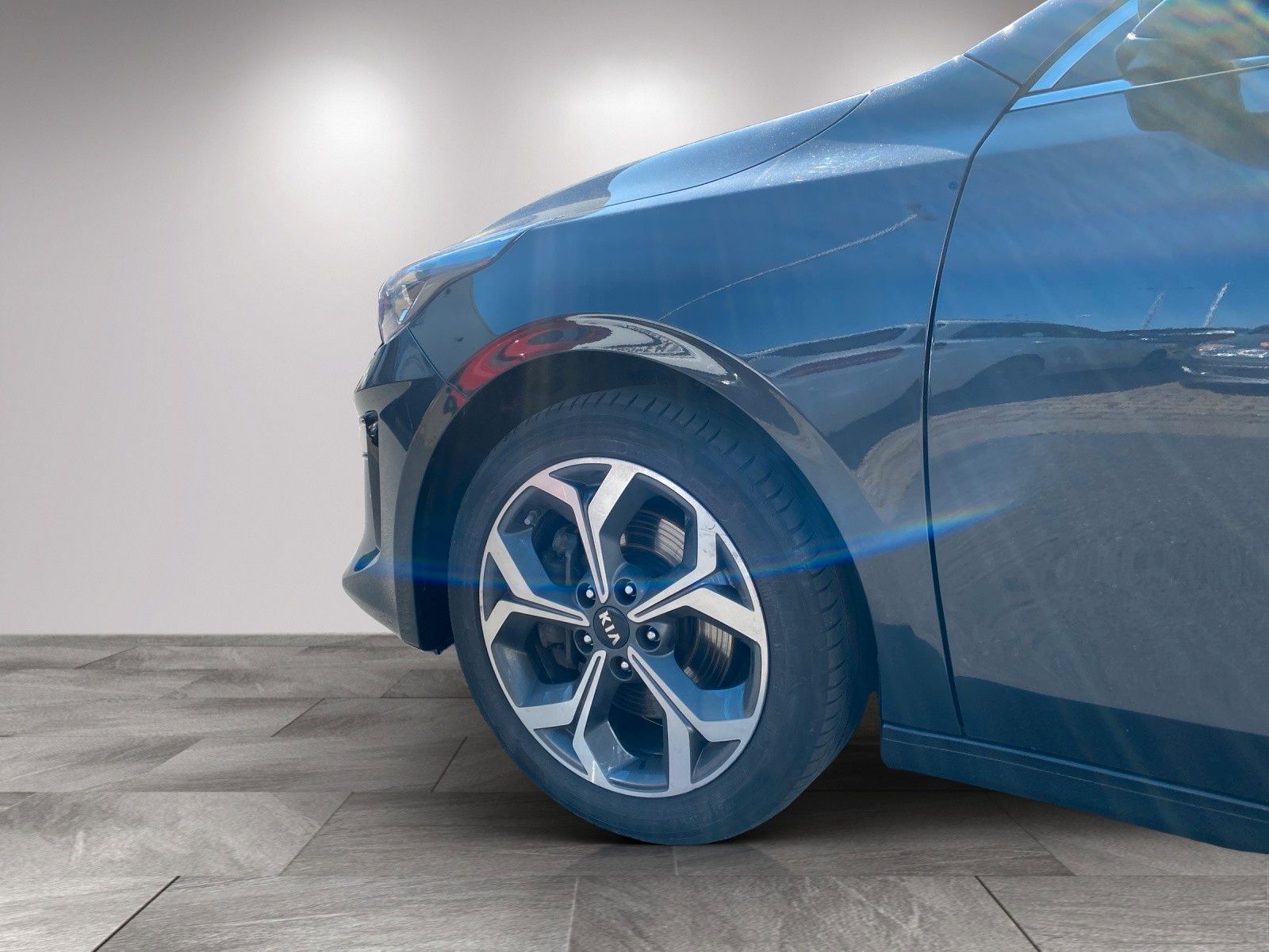 Kia CEED 1.4T DCT SPIRIT - Samsaru's Car Outlet
