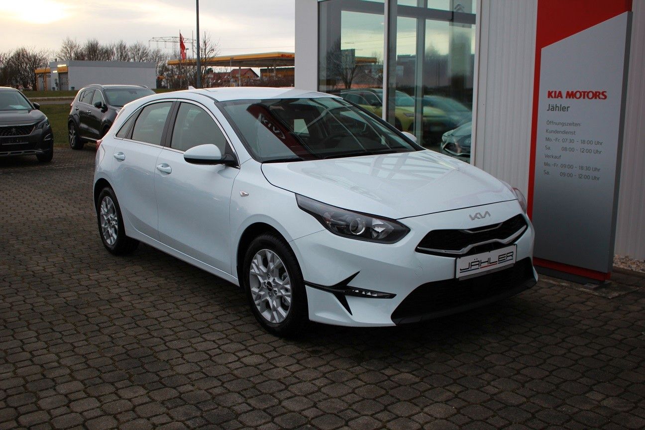 Kia CEED 1.5 T-GDI VISION KOMFORT PLUS - Samsaru's Car Outlet